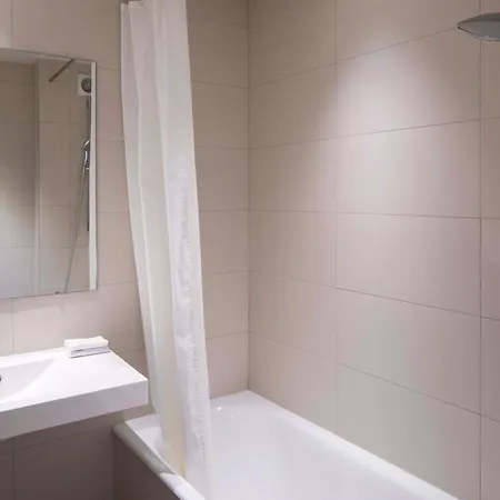 Grand Des Balcons 2* Parigi