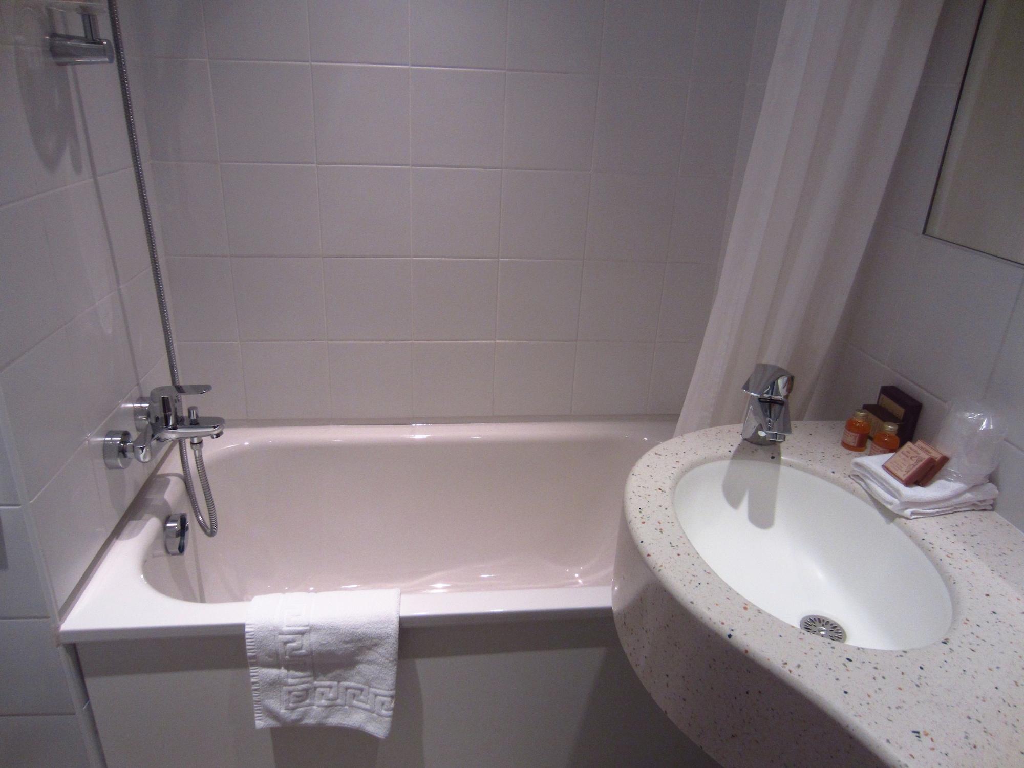 Hotel Grand Des Balcons Parigi