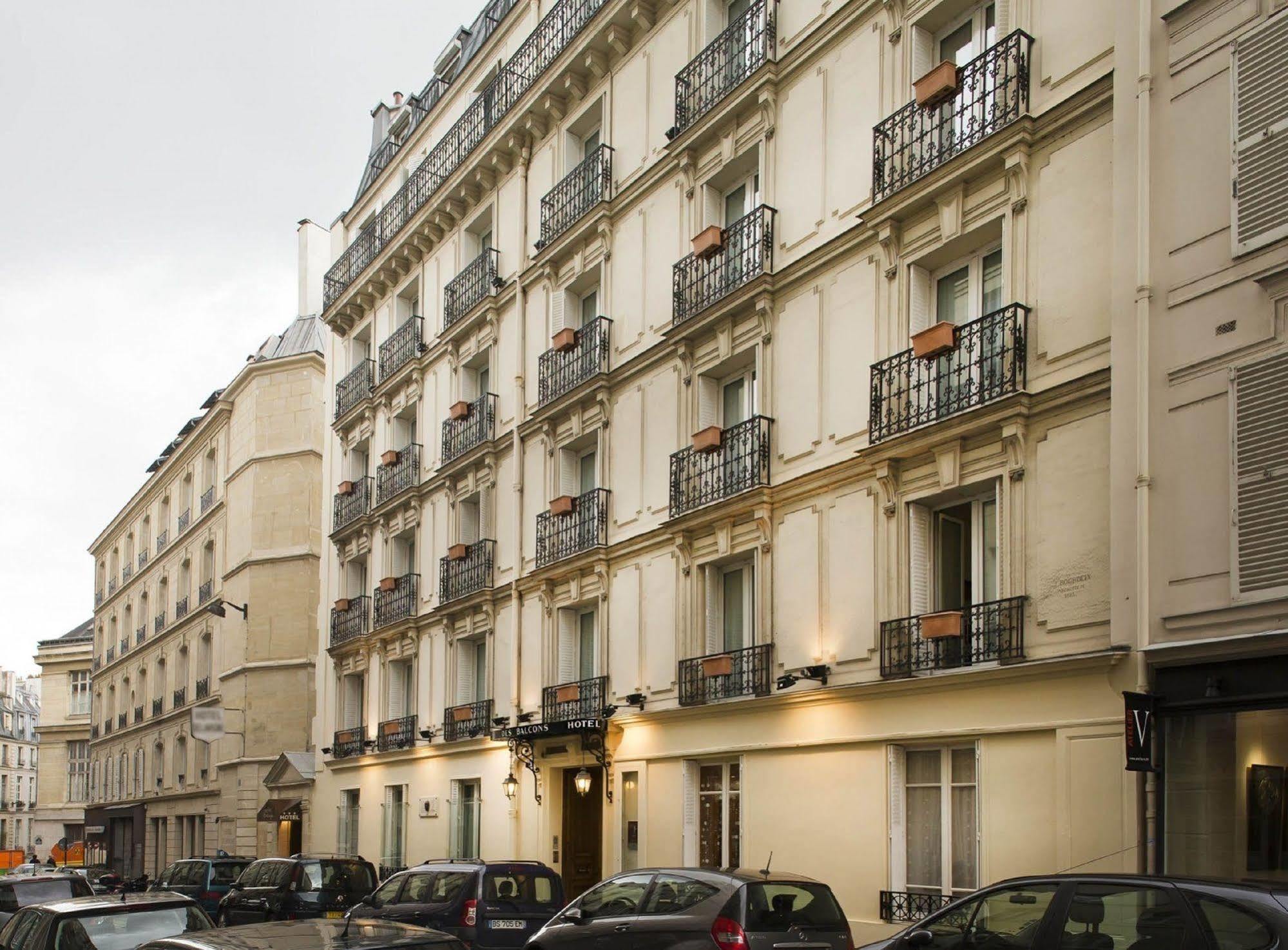 Grand Des Balcons Hotel
